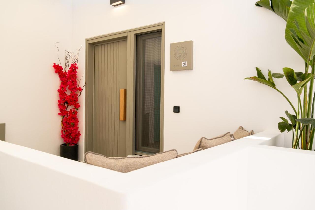 Sunsal Luxury Studios - Sky Naoussa Esterno foto